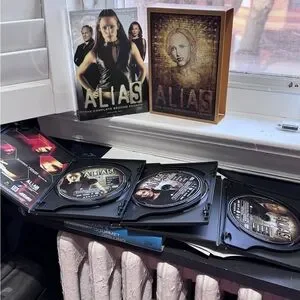 Alias | Media | Award Winning Alias Season 2 Dvd Set Spy Drama ...